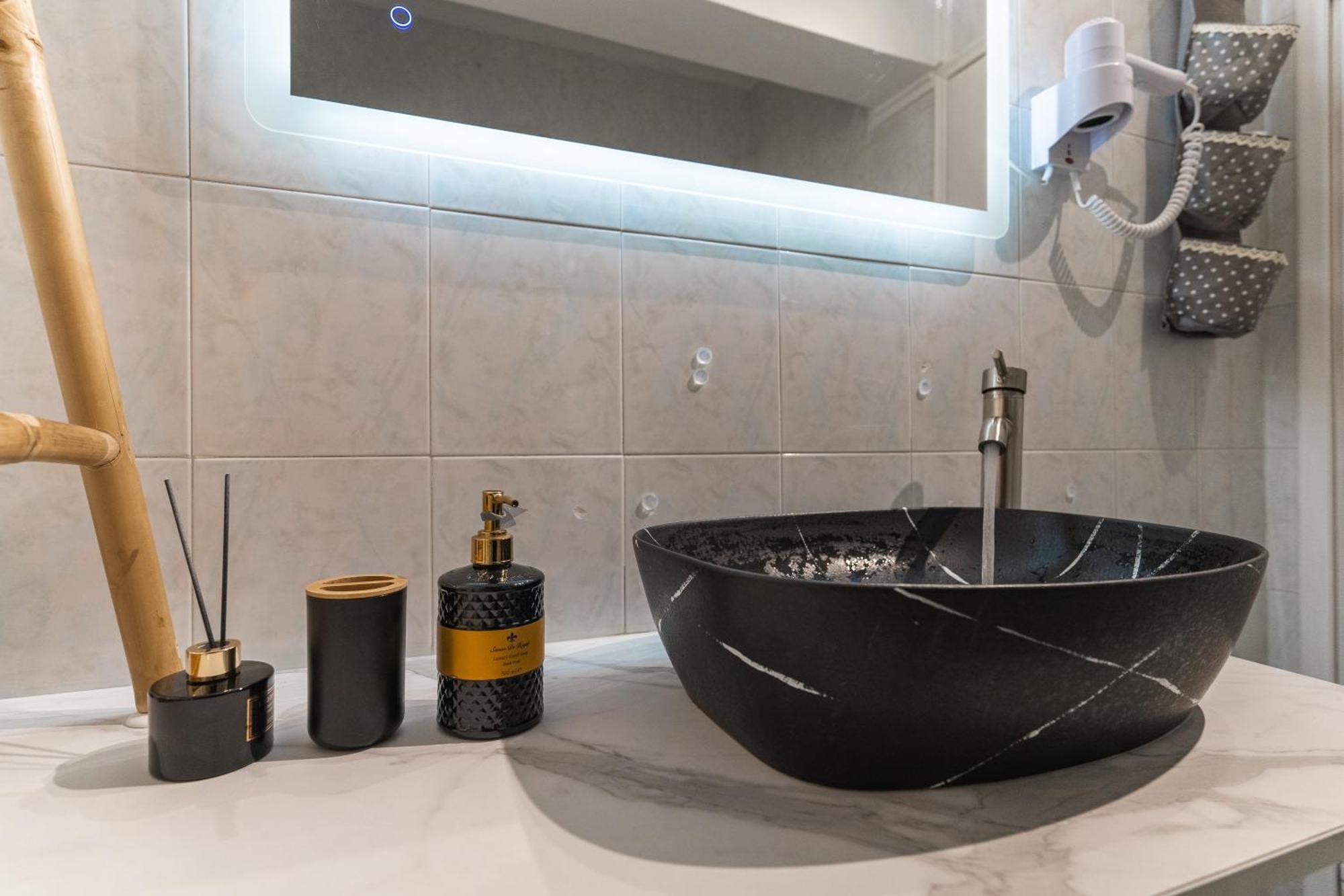 Acrolofts M62 Apartment Athena Bagian luar foto